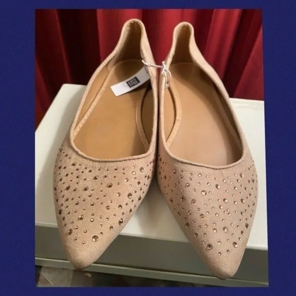 New GAP jewel flats size 10